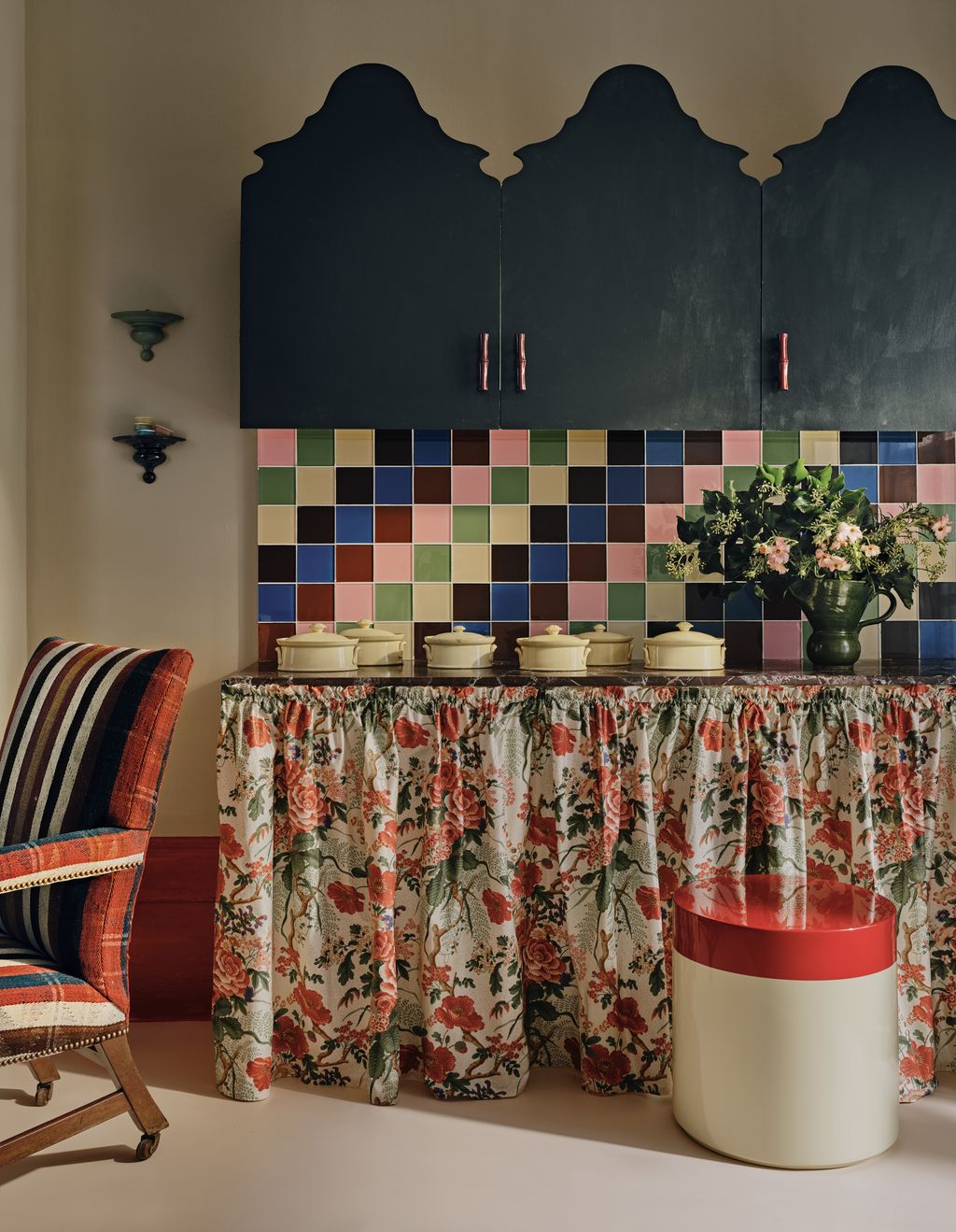 Walls in ‘Panama 54 for 2.5 litres pure matt woodwork in ‘London Bus 70 for 2.5 litres eggshell both from Fenwick ...