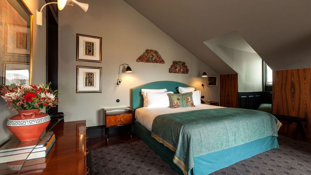 Located on the capitals main artery the imposing Avenida de Liberdade there are 48 rooms housed behind the beautifully...