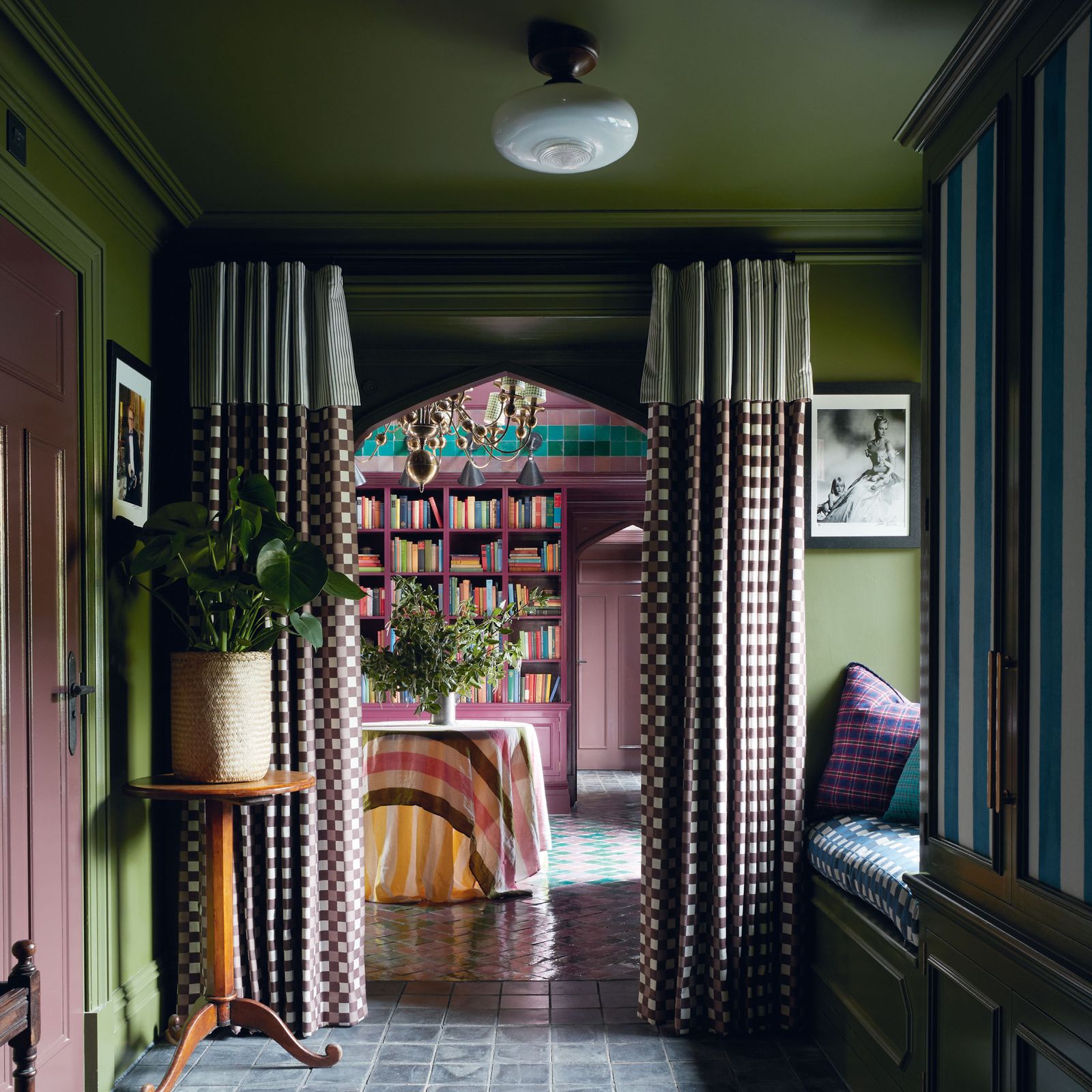 15 houses with really great interiors to book for a British holiday