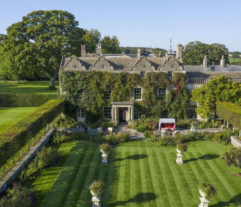 Image may contain Architecture Building Housing House Manor and Plant
