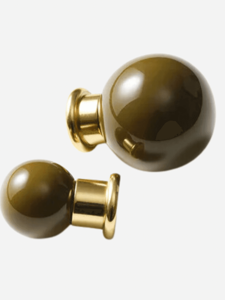 Image may contain: Accessories, Gemstone, Jewelry, and Smoke Pipe