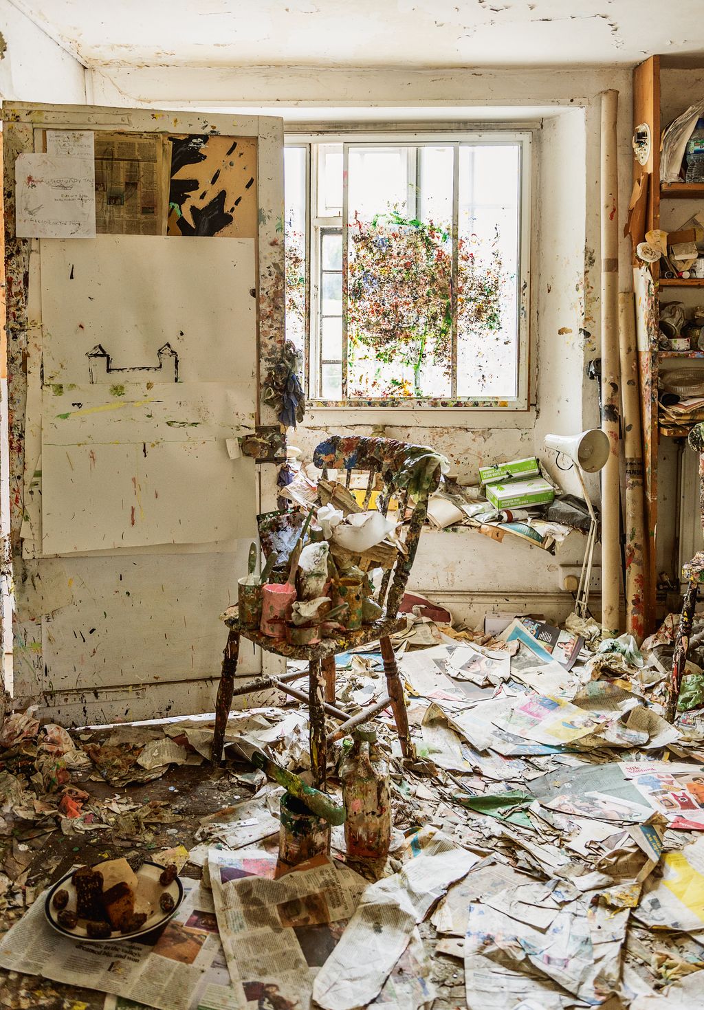 Image may contain Plate and Cup