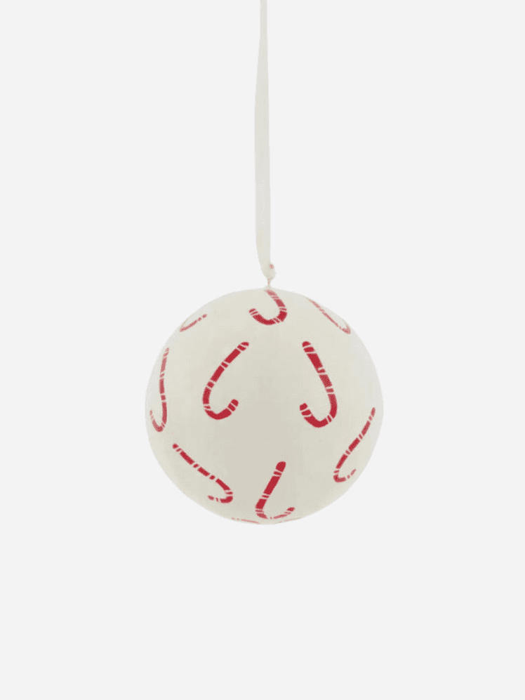 Image may contain: Accessories, Jewelry, Necklace, and Earring