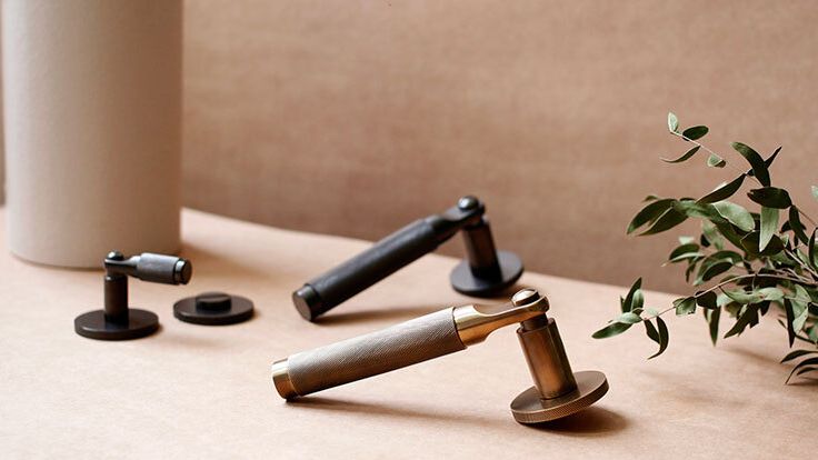 Image may contain: Sink, Sink Faucet, and Bronze