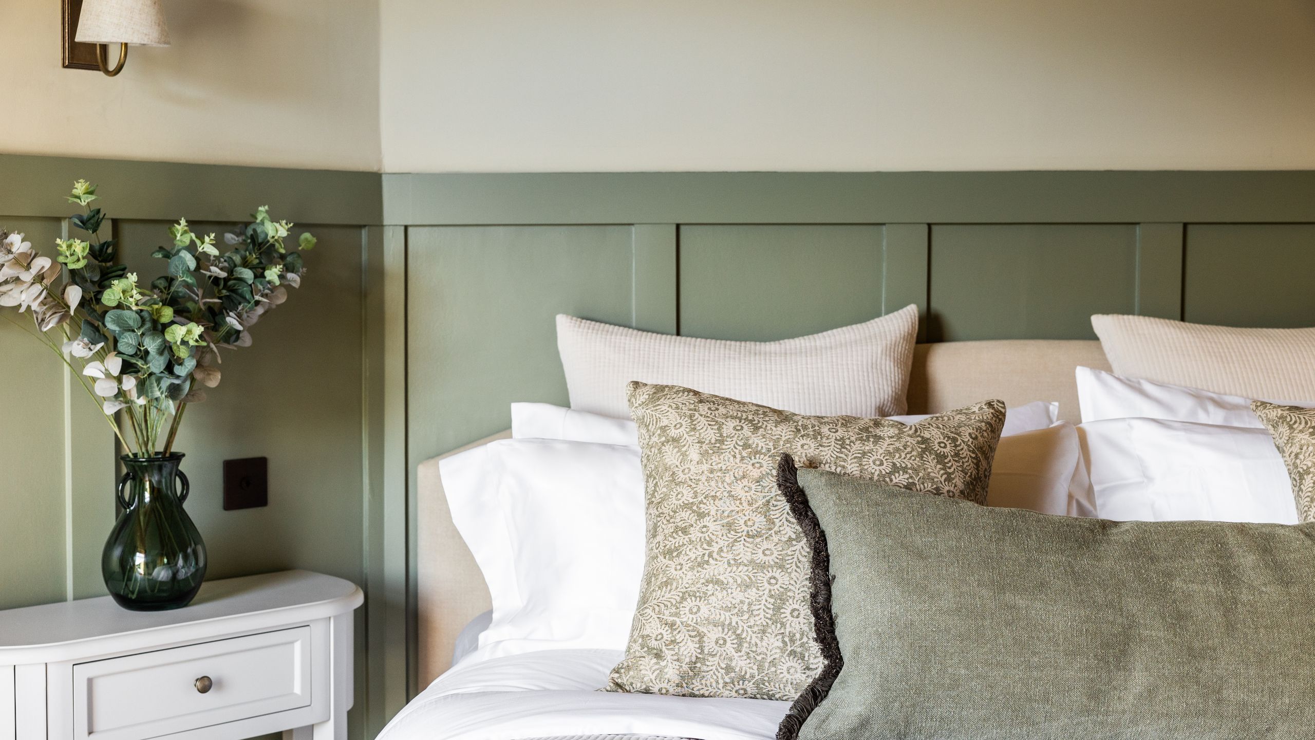 Image may contain: Cushion, Home Decor, Pillow, Bed, Furniture, Lamp, and Linen