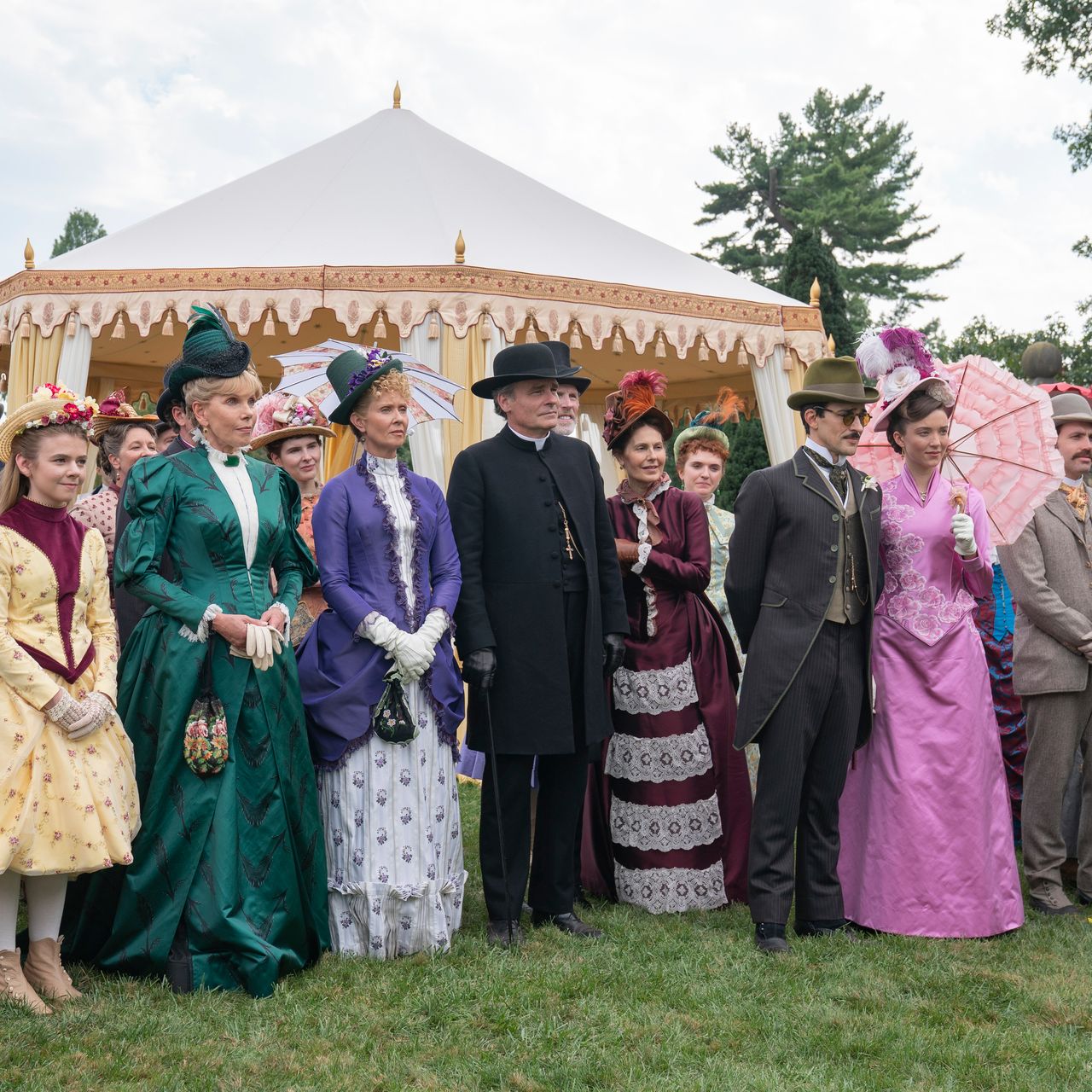 The 26 best period dramas to stream now