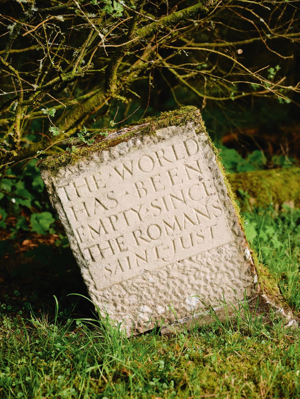 Image may contain Tomb and Gravestone