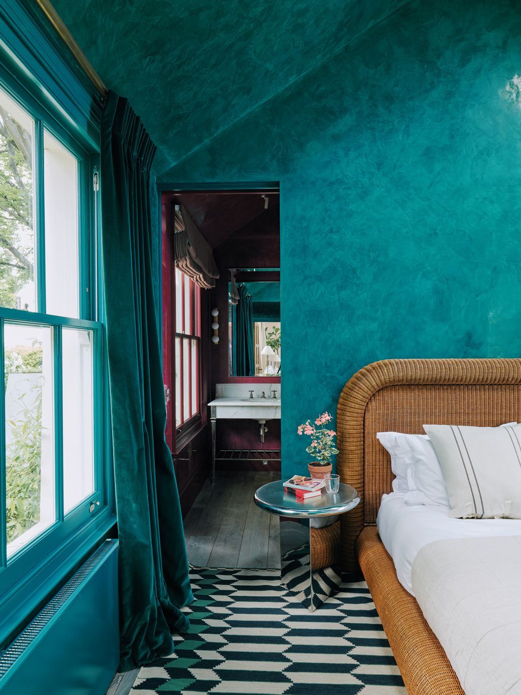 Image may contain Floor Home Decor Indoors Interior Design Cup Sink Bed Furniture Cushion Desk and Table