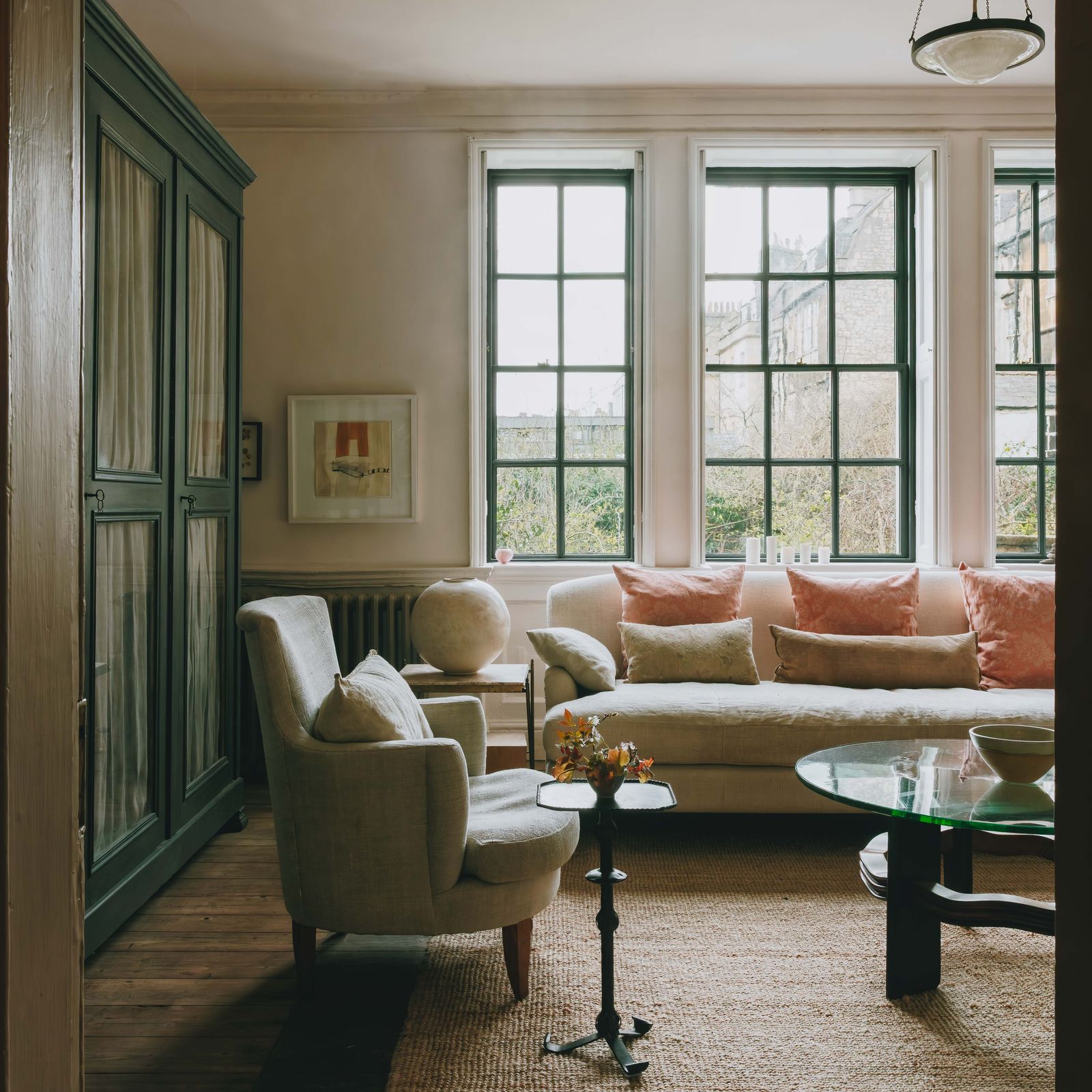 A Georgian townhouse in Bath thoughtfully renovated by paint specialist Cassandra Ellis