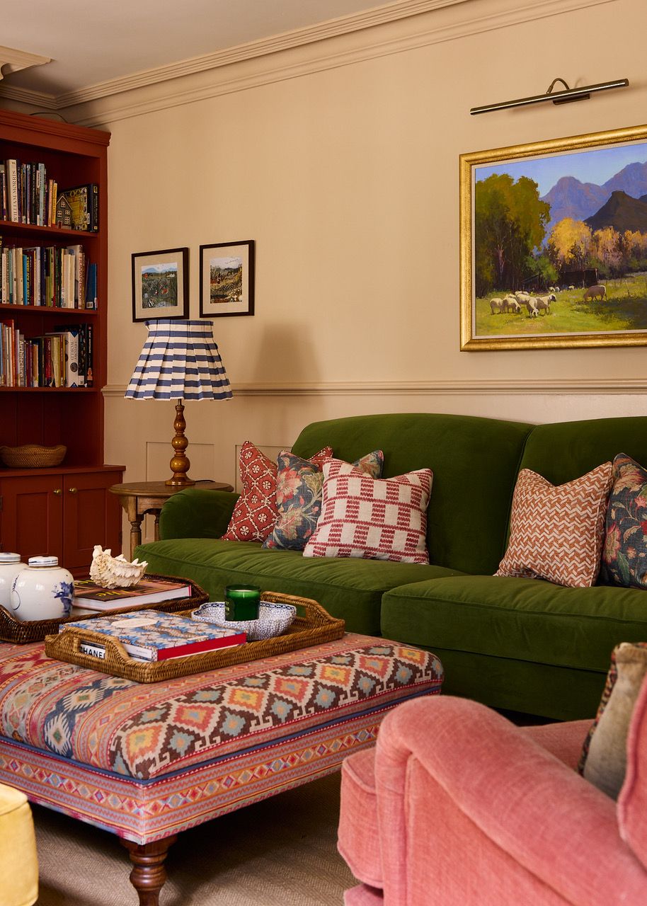 An ottoman by Uns Hobbs