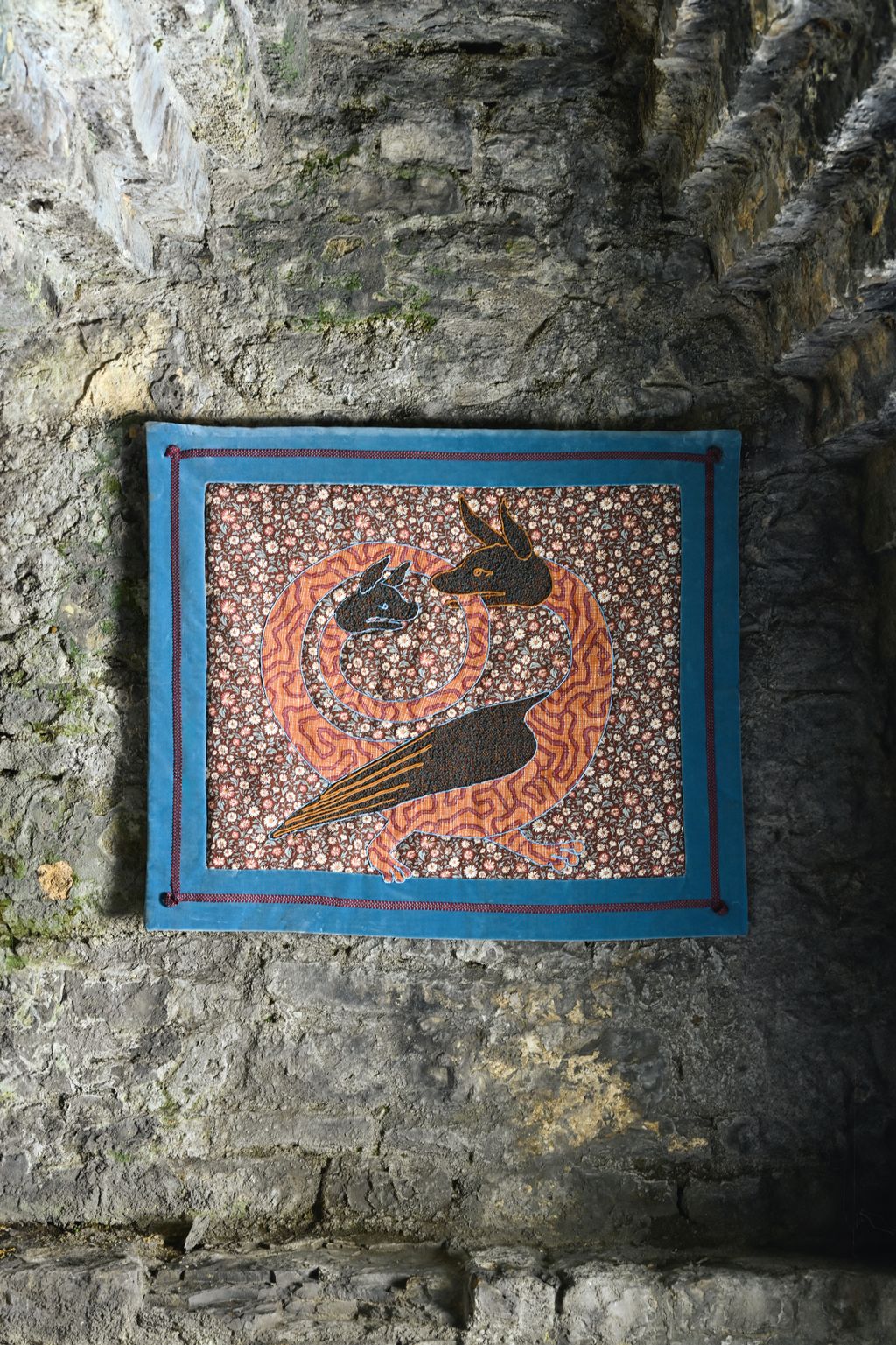 Border Pale denim ‘Velvet cotton by Tori Murphy 120 The Fabric Collective trimmed in redblue ‘Debo braid 24 Susan...