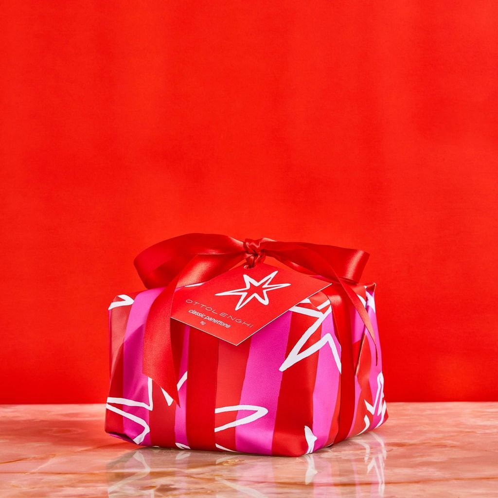 Image may contain Gift Accessories Bag and Handbag