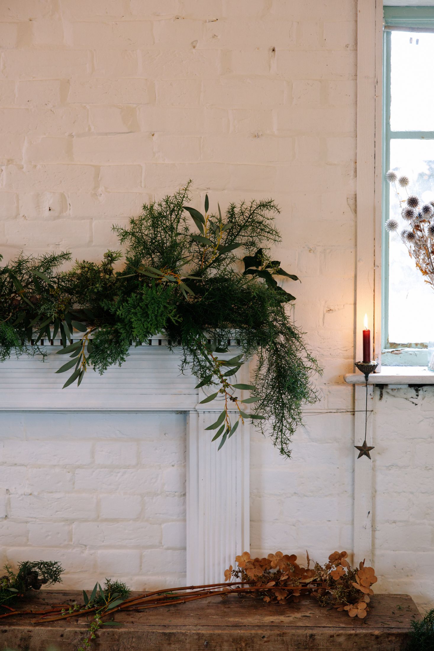A florists guide to making a mantel garland using foraged and seasonal ingredients