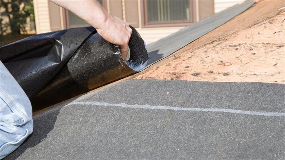 What You Need to Know About Rolled Roofing